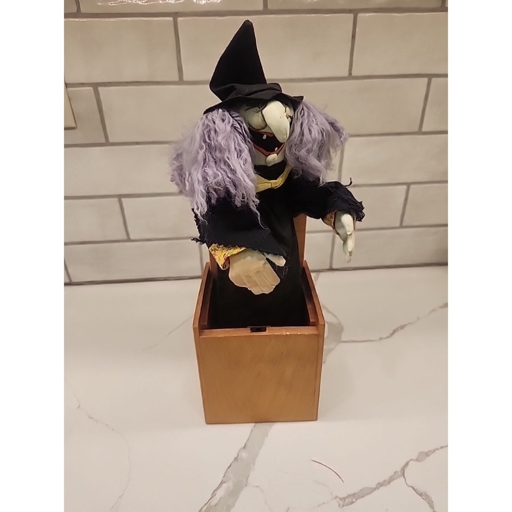 Vtg 1985 Jax Of Maine Rare Witch Jack In The Box Halloween Folk Art Handmade Box